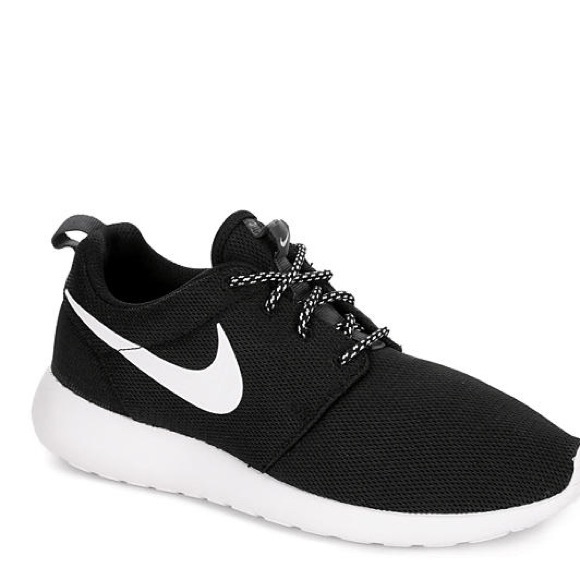 black roshes